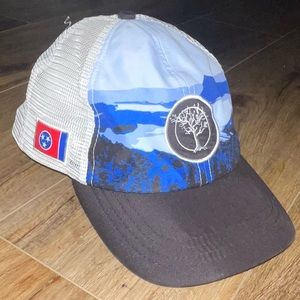 boco trucker hat